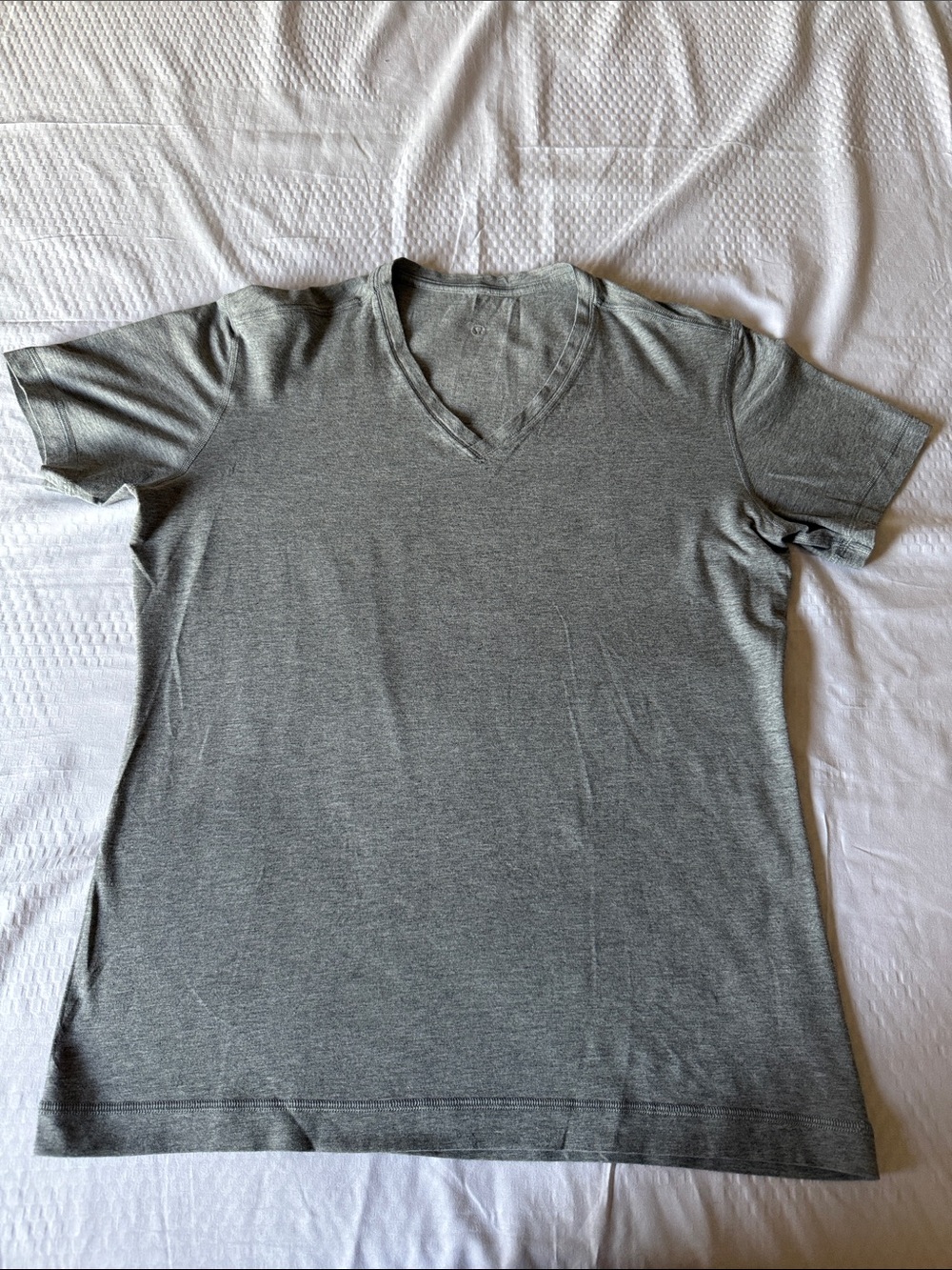 Lululemon 5 Year Basic V Heathered Grey ✨ - Picture 2 of 7